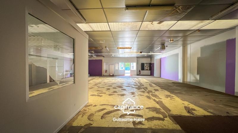 Entrepôt - 224 m² - 2 pièces