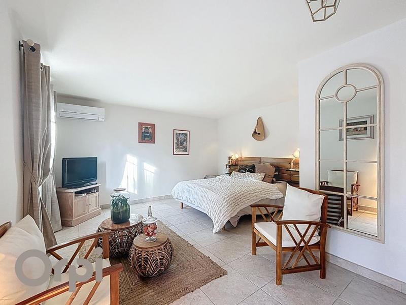 Maison - 189 m² - 6 pièces