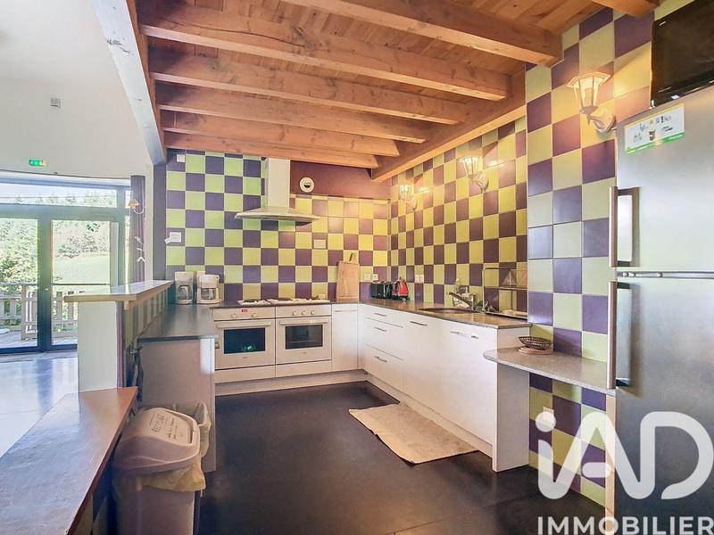 Maison - 550 m² - 15 pièces