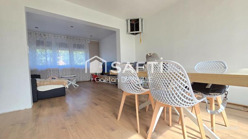 Maison - 92 m² - 5 pièces