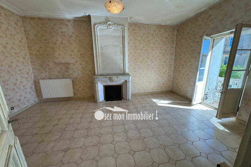 Maison de maîtres - 250 m² - 9 pièces