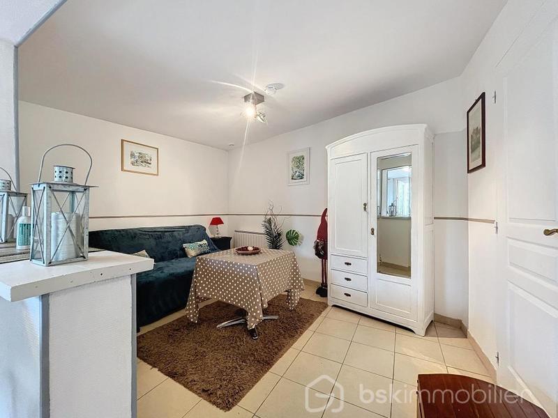 Maison traditionnelle - 138 m² - 6 pièces