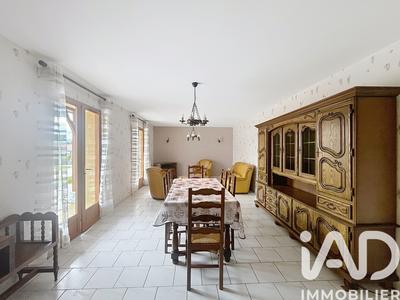 Maison - 94 m² - 4 pièces