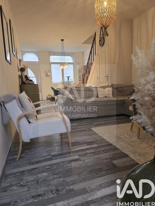 Maison de ville - 85 m² - 4 pièces