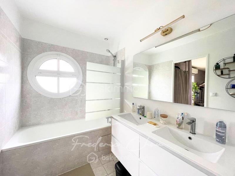 Maison de ville - 134 m² - 6 pièces