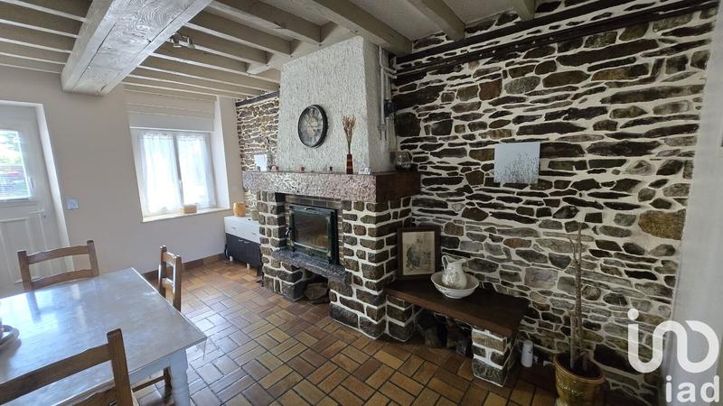 Maison - 370 m² - 10 pièces