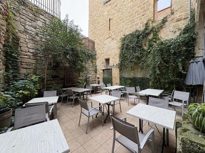 Fonds de commerce - 179 m²