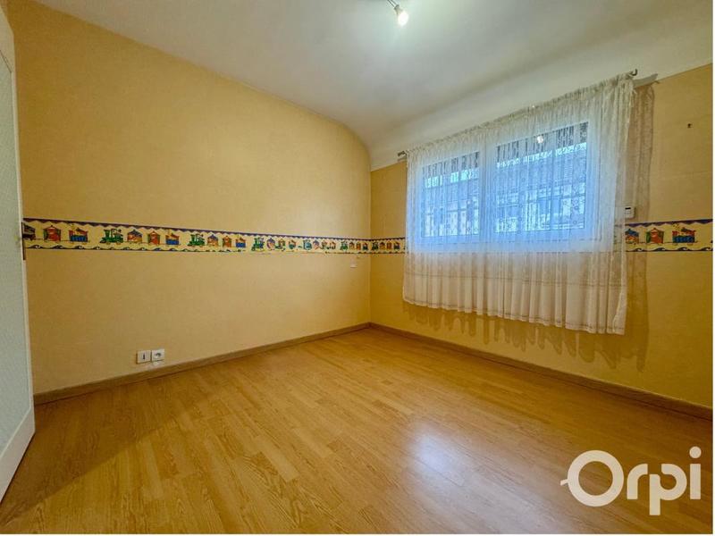 Maison - 88 m² - 5 pièces