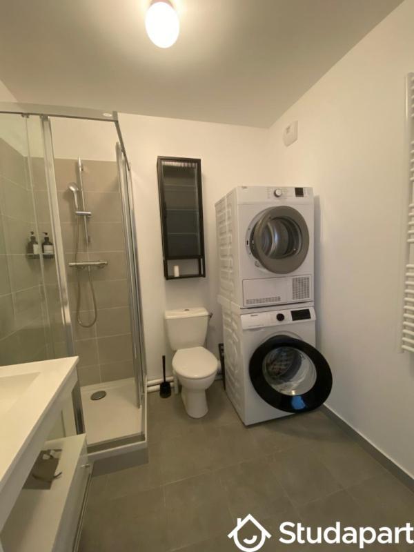 Chambre - 12 m² - 1 pièce