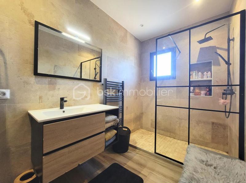 Villa - 141 m² - 5 pièces