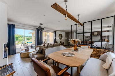 Maison - 135 m² - 6 pièces