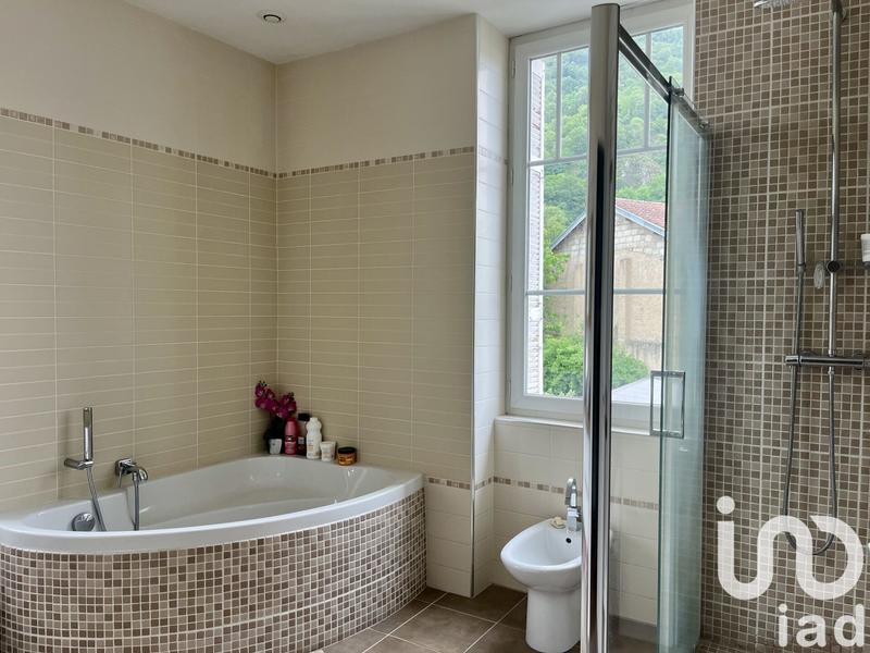 Maison de ville - 151 m² - 6 pièces