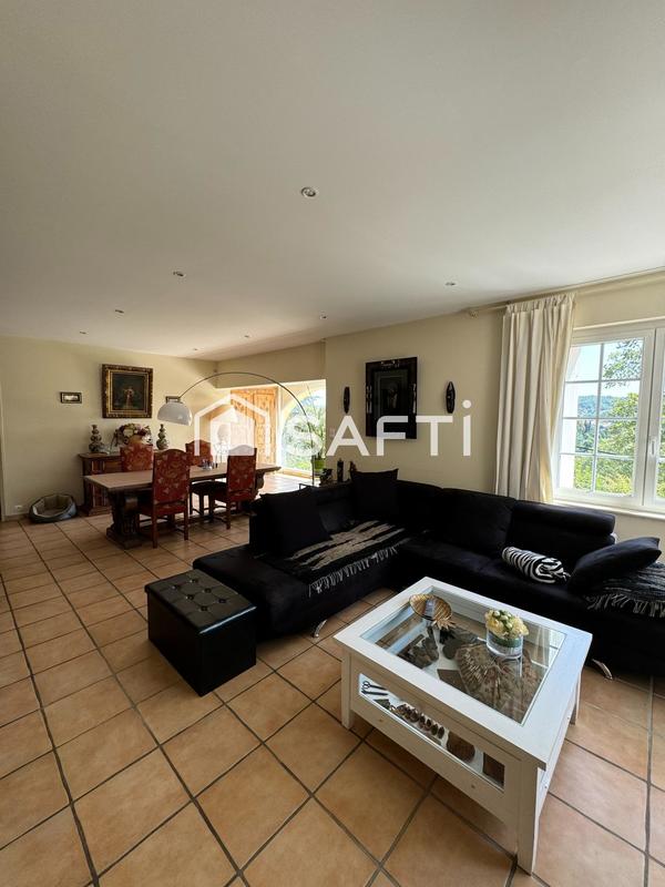 Maison - 125 m² - 4 pièces