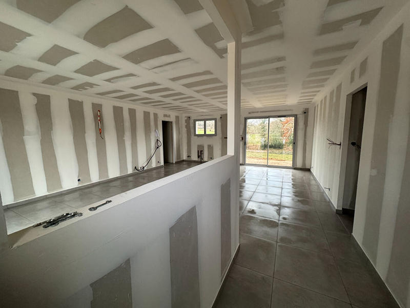 Maison - 99 m² - 4 pièces