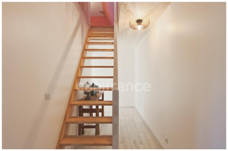 Maison de village - 213 m² - 6 pièces