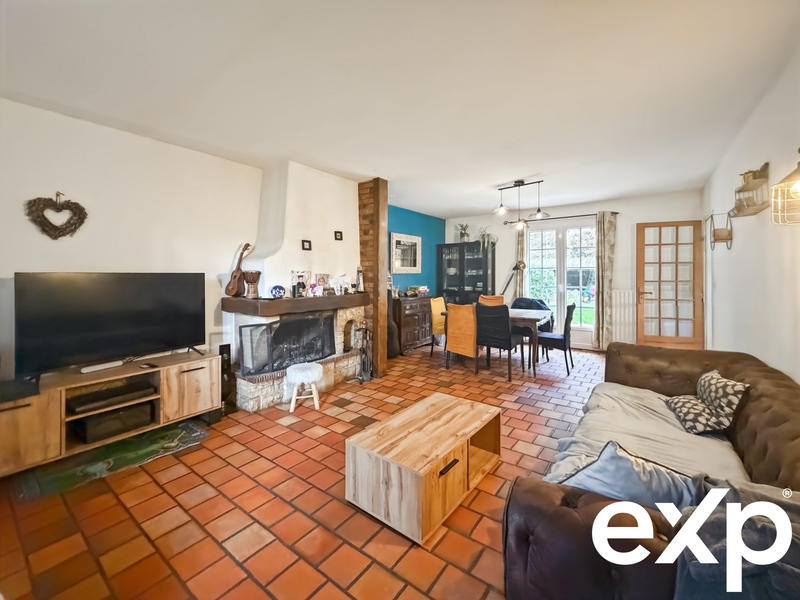 Maison - 90 m² - 5 pièces