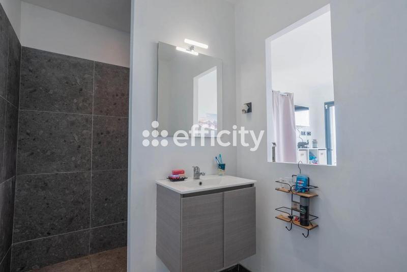 Maison - 152 m² - 5 pièces