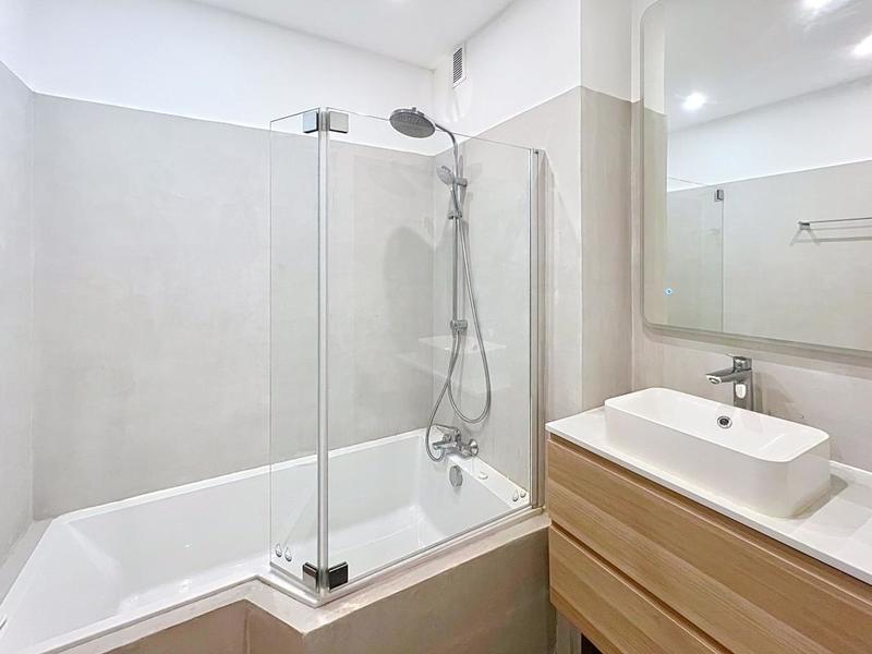 Appartement - 84 m² - 3 pièces