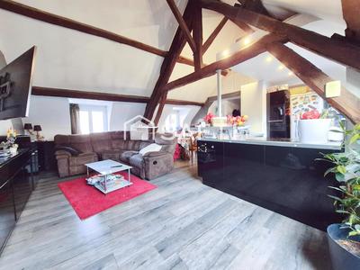 Appartement - 85 m² - 5 pièces