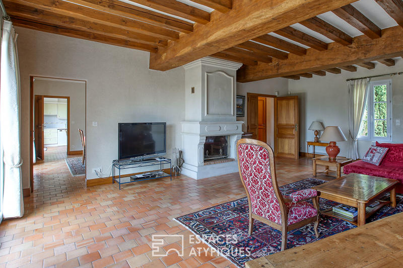 Maison - 241 m² - 9 pièces