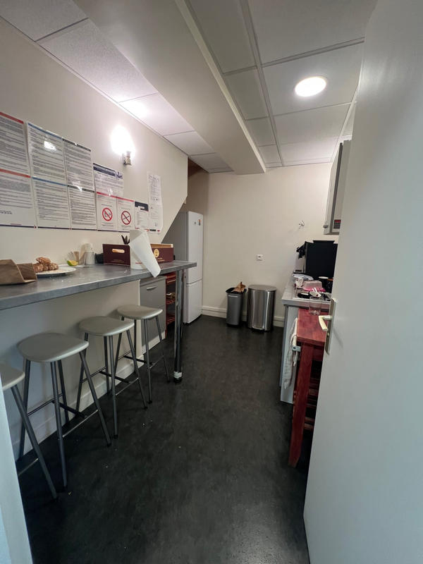 Local commercial - 287 m²