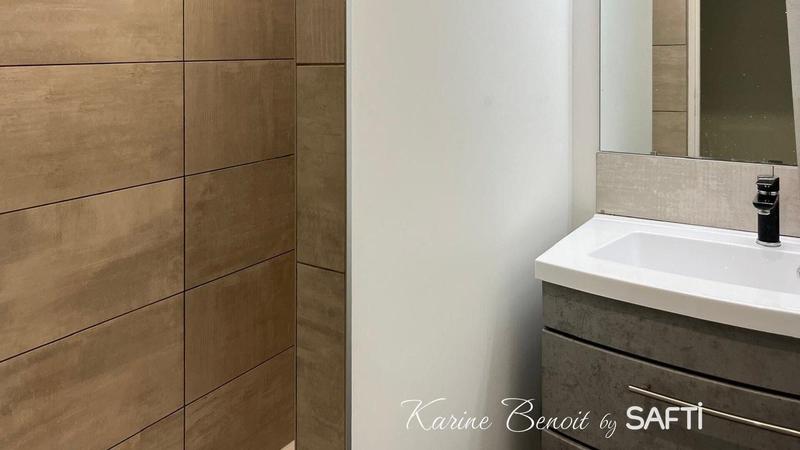 Maison - 171 m² - 7 pièces