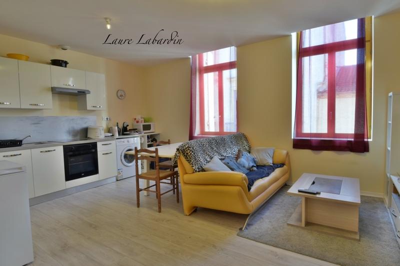 Immeuble - 82 m² - 8 pièces