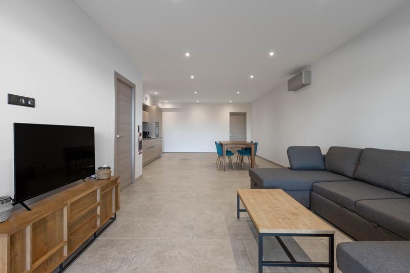 Appartement - 85 m² - 3 pièces