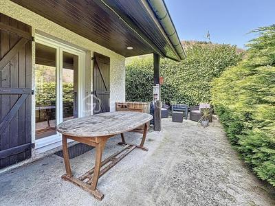 Maison - 94 m² - 5 pièces