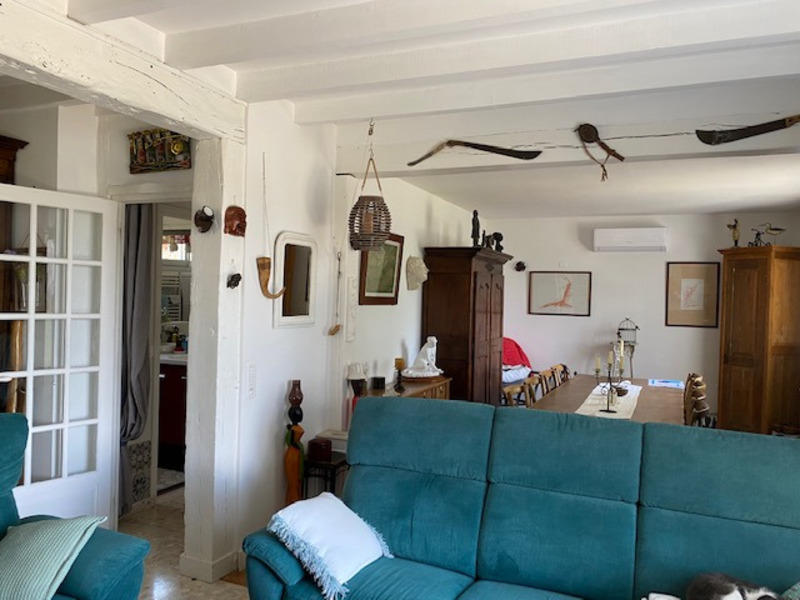 Maison - 260 m² - 9 pièces