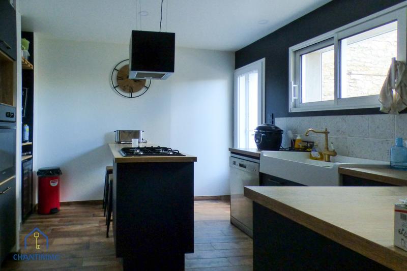 Maison ancienne - 205 m² - 8 pièces