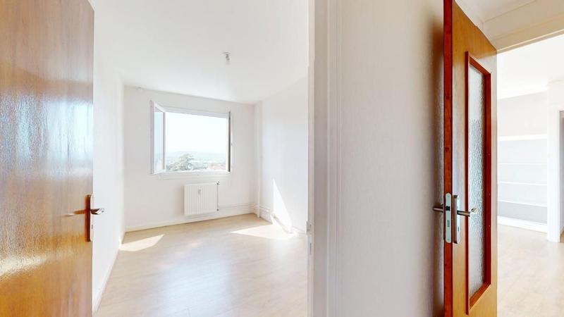 Appartement - 72 m² - 4 pièces