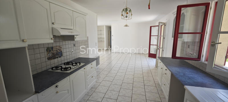 Maison - 93 m² - 6 pièces
