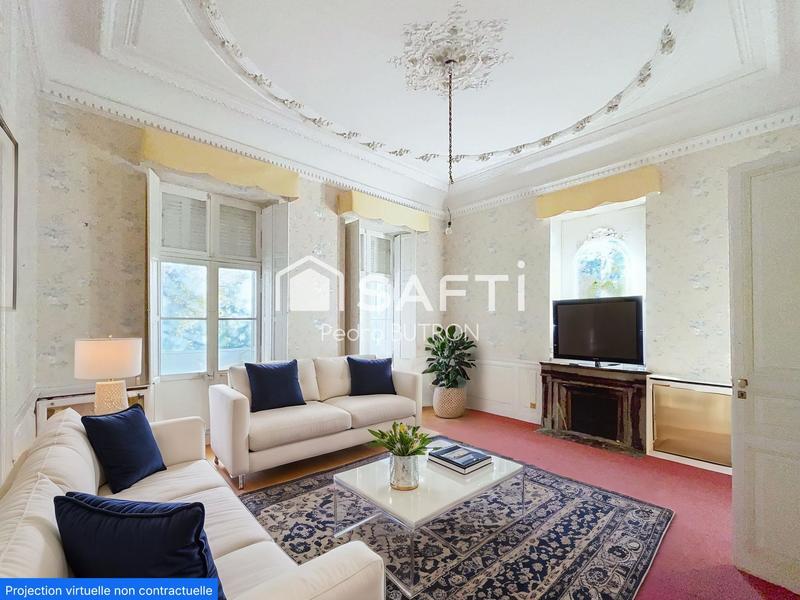 Maison de maîtres - 277 m² - 21 pièces