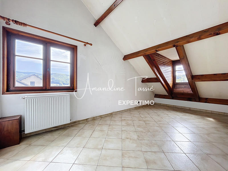 Maison - 163 m² - 5 pièces