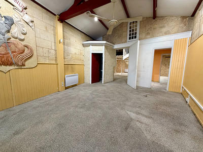 Local commercial - 118 m² - 5 pièces