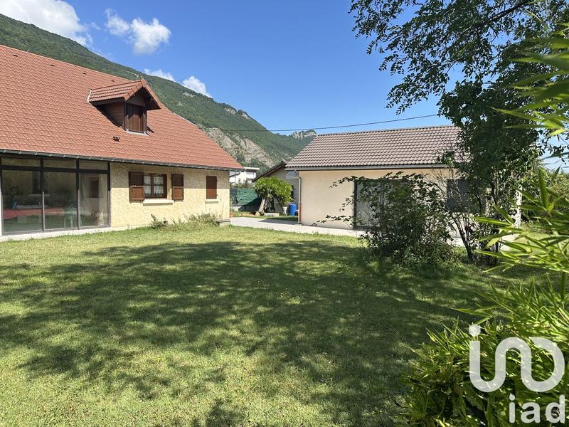 Maison - 160 m² - 6 pièces