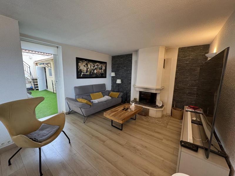 Appartement - 100 m² - 5 pièces