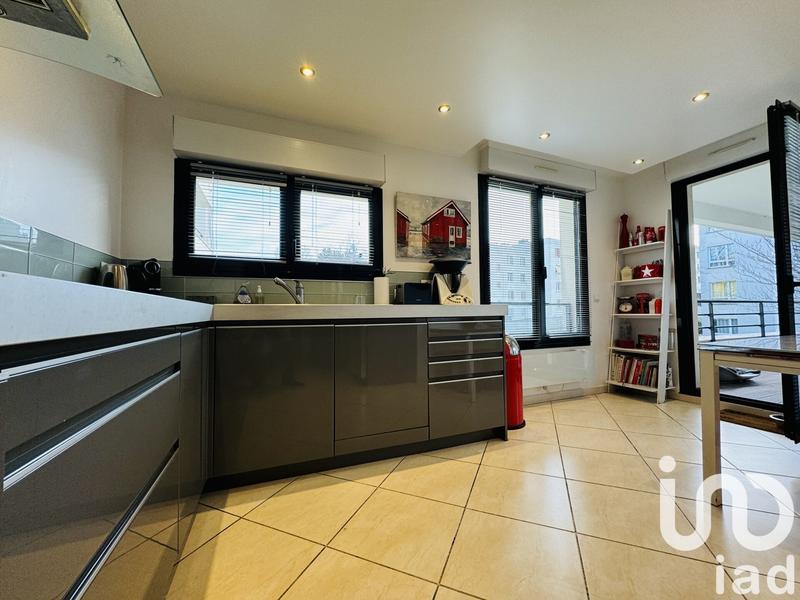 Appartement - 145 m² - 7 pièces