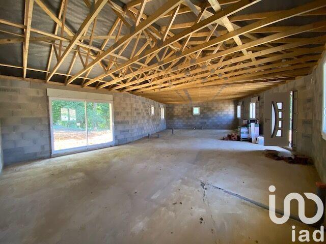 Maison - 96 m² - 1 pièce