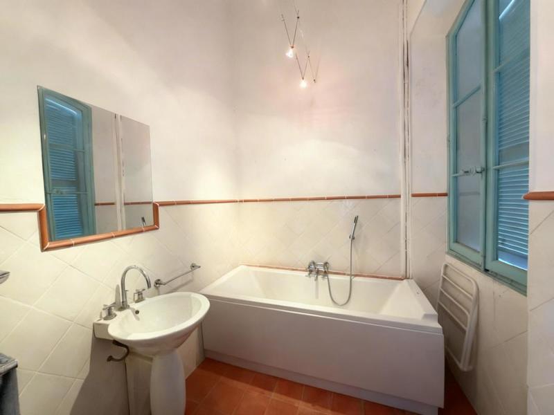 Appartement bourgeois - 275 m² - 7 pièces