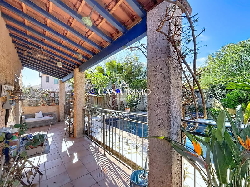 Maison - 146 m² - 5 pièces