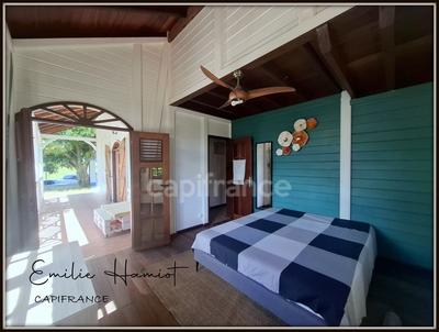 Maison - 141 m² - 7 pièces