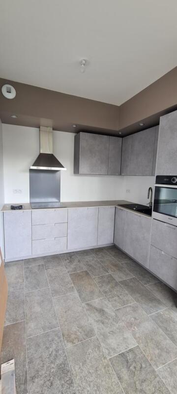 Maison - 160 m² - 1 pièce