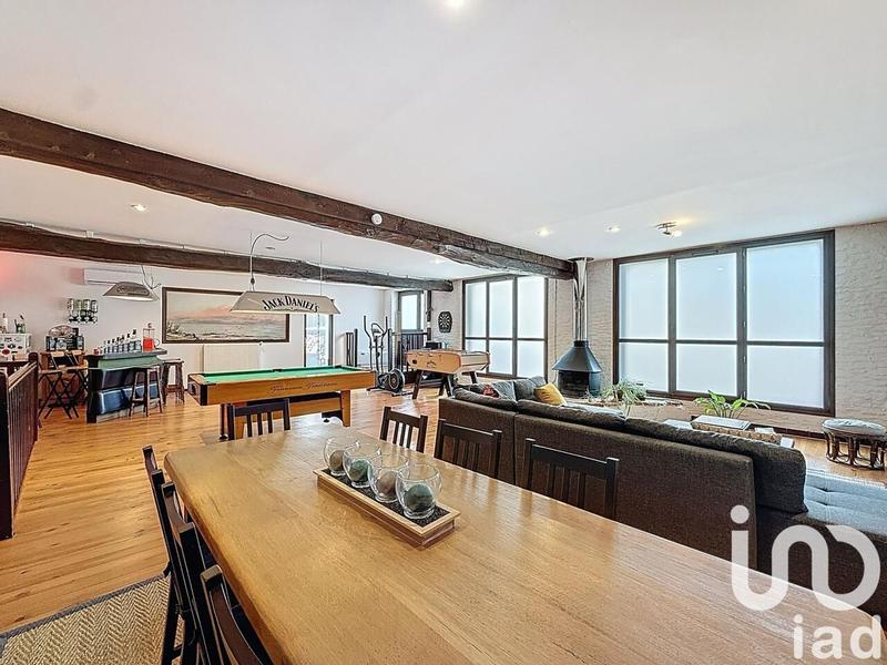 Maison de ville - 239 m² - 7 pièces