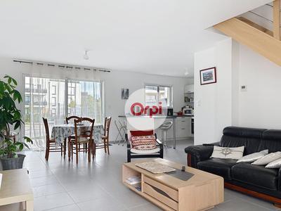 Maison - 91 m² - 4 pièces