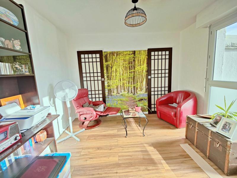 Appartement - 85 m² - 4 pièces