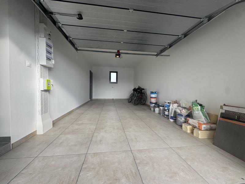 Villa - 90 m² - 5 pièces