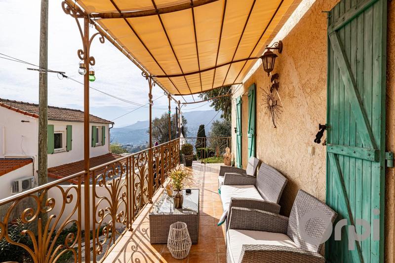 Maison - 106 m² - 5 pièces