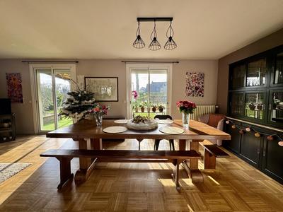 Maison - 97 m² - 5 pièces